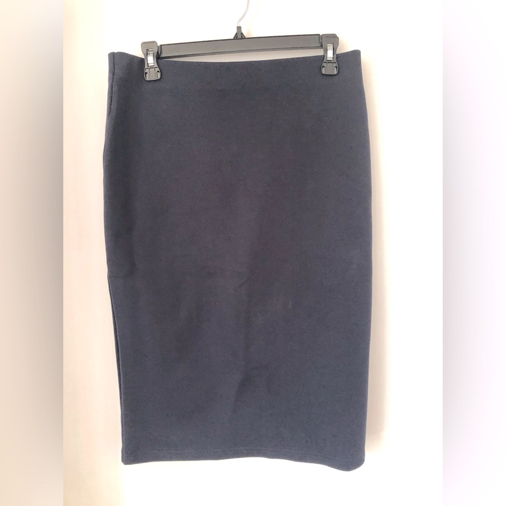 Classic Navy Pencil Skirt - Women's